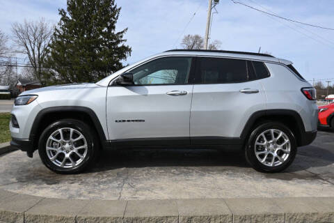 2024 Jeep Compass Latitude Lux