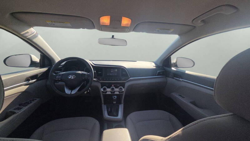 2019 Hyundai Elantra