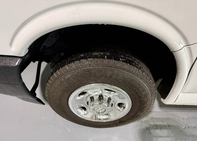 2019 Chevrolet Express 2500