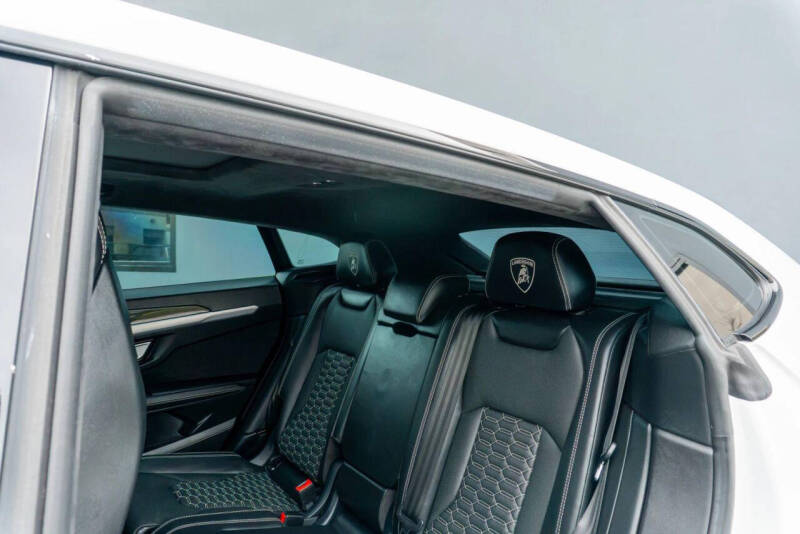 2021 Lamborghini Urus