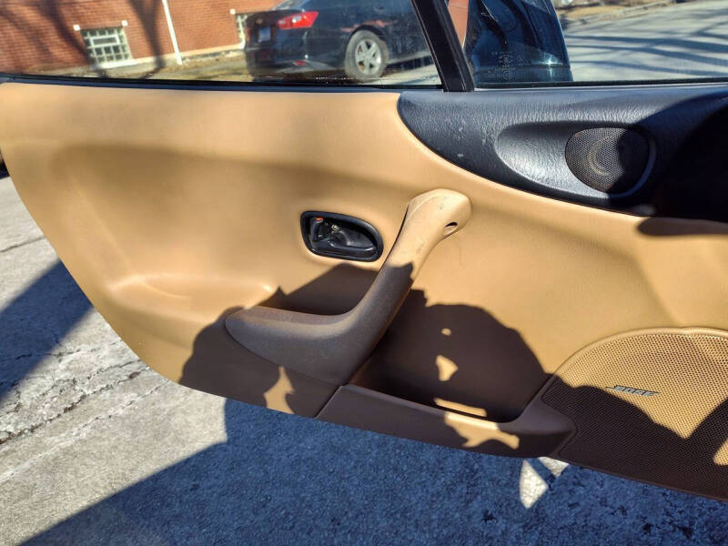 2000 Mazda MX-5 Miata