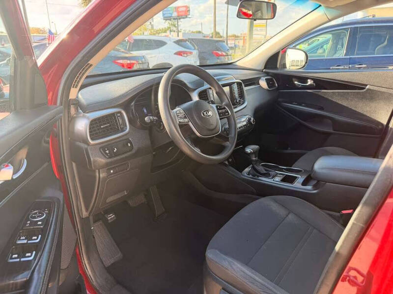 2020 Kia Sorento LX