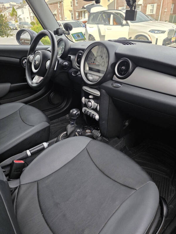 2009 MINI Cooper