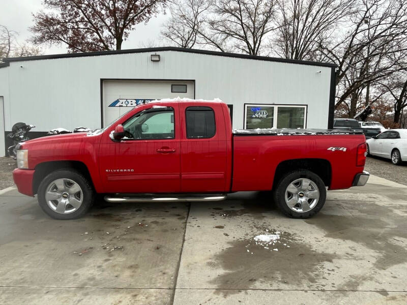 2010 Chevrolet Silverado 1500 for sale at A & B AUTO SALES in Chillicothe MO