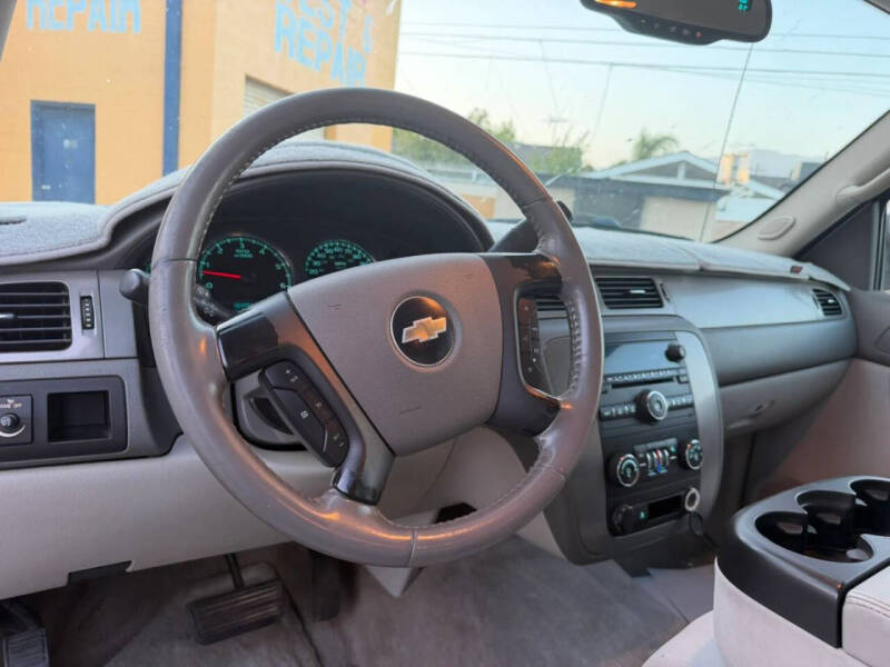 2008 Chevrolet Avalanche LS