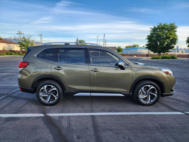 2023 Subaru Forester Touring