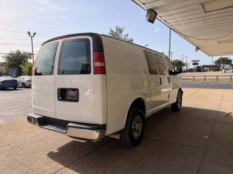 2019 Chevrolet Express 2500