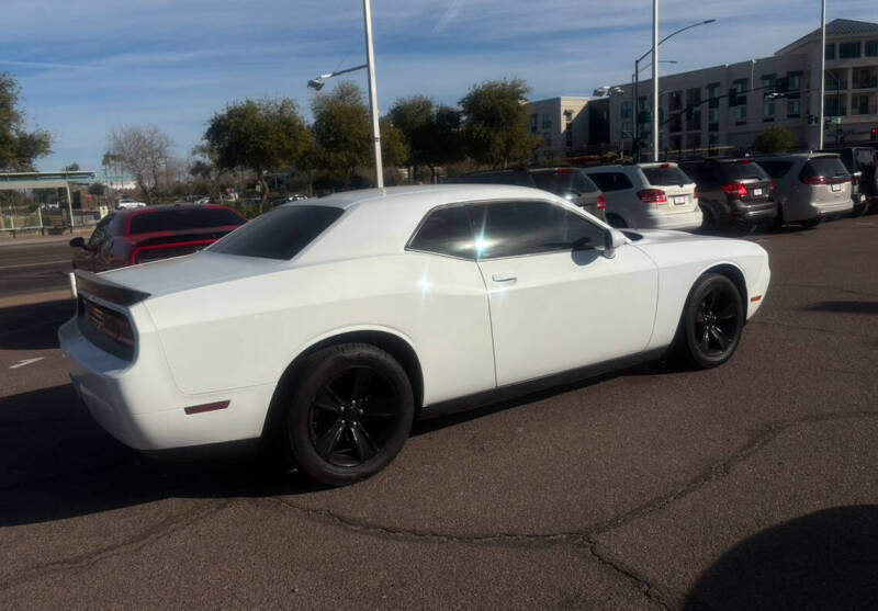 2013 Dodge Challenger SXT
