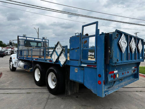 2010 Peterbilt 340