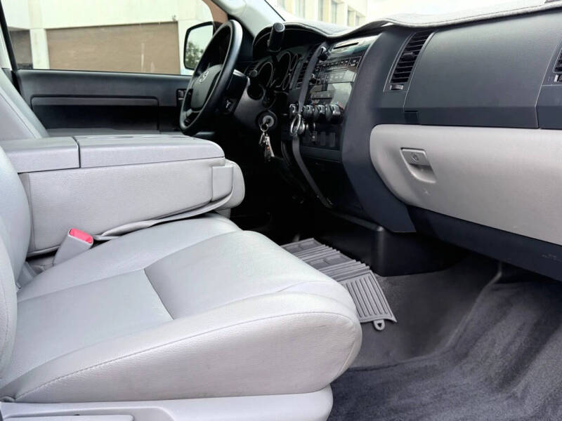 2013 Toyota Tundra Grade