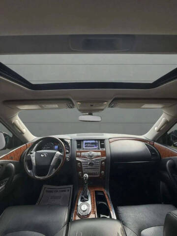 2019 Infiniti QX80 Luxe