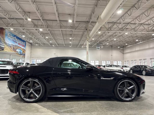 2014 Jaguar F-TYPE V8 S