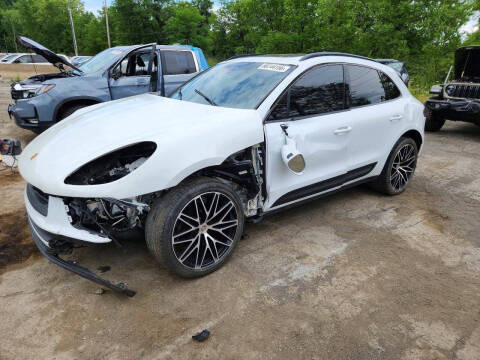 2022 Porsche Macan