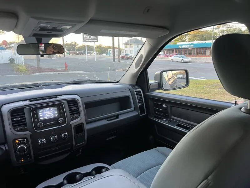 2017 RAM 1500 Express