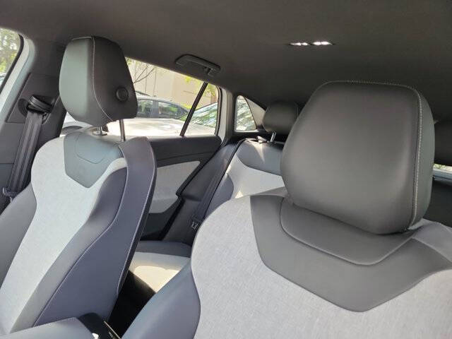 2023 Volkswagen ID.4 Standard