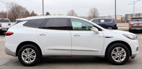2020 Buick Enclave Essence