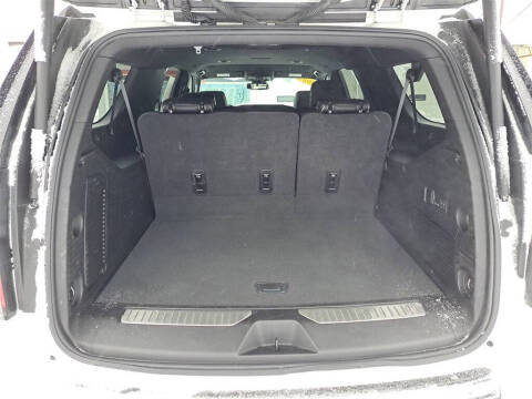 2024 Chevrolet Suburban Premier