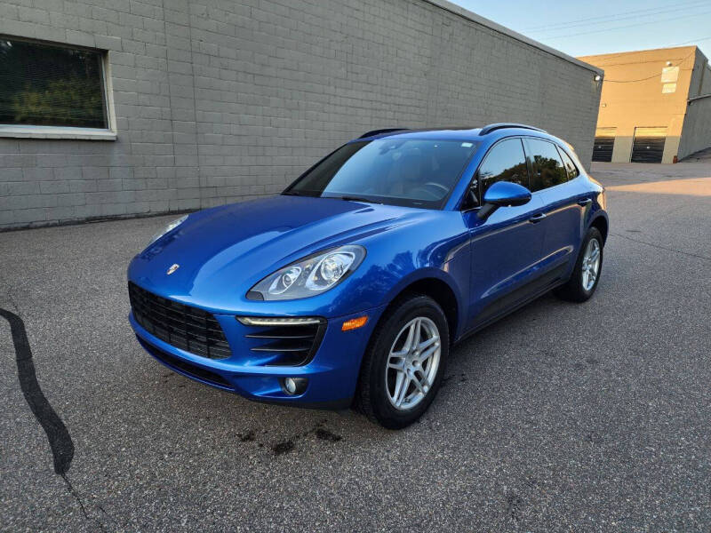 2017 Porsche Macan Base