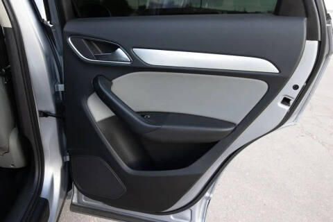 2016 Audi Q3 2.0T Premium Plus