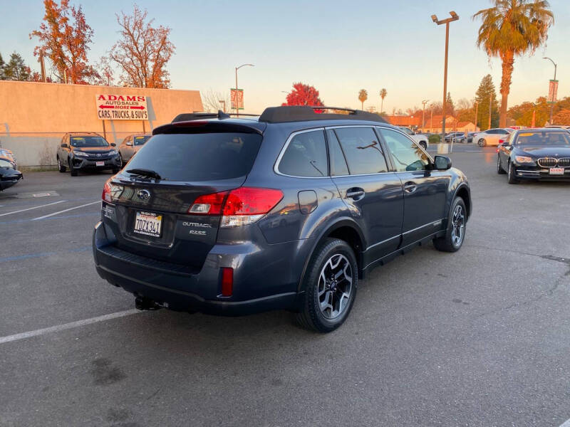 2014 Subaru Outback null photo 3