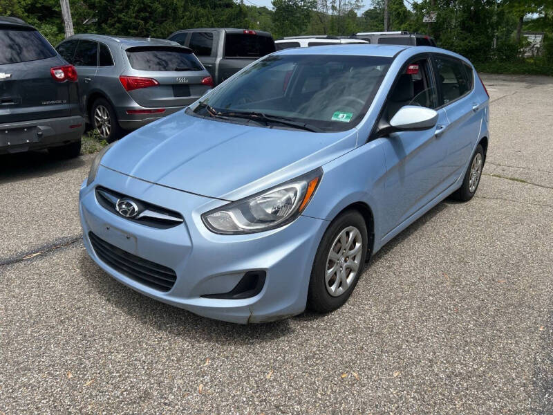 2012 Hyundai Accent GS