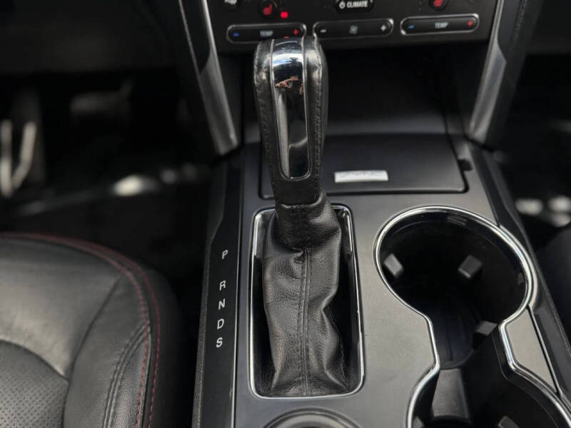 2018 Ford Explorer Sport