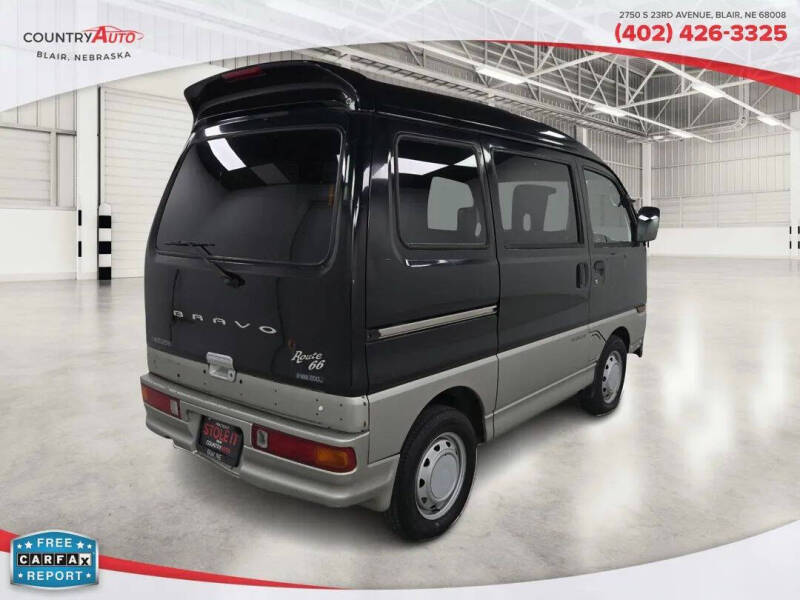 1996 Mitsubishi Bravo