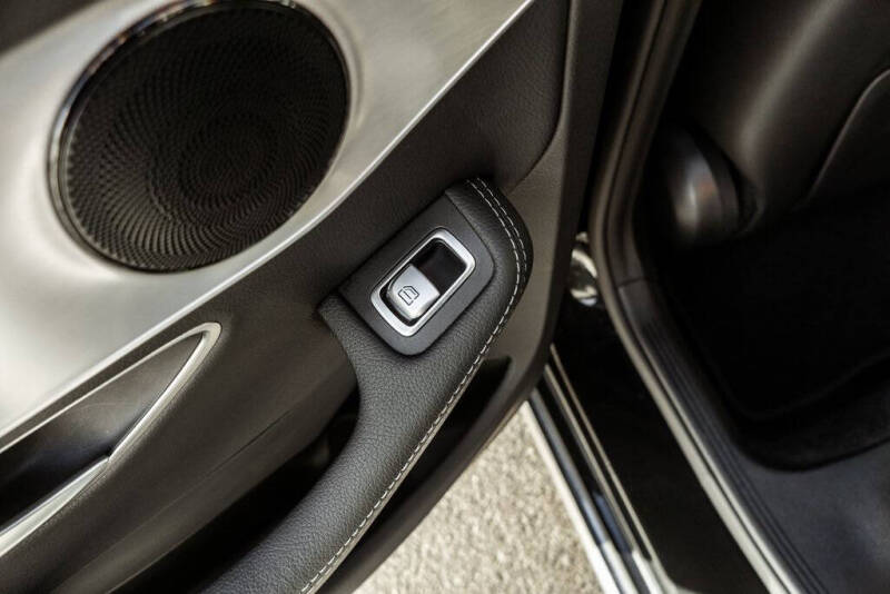 2018 Mercedes-Benz C-Class C 300 4MATIC