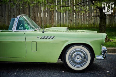 1956 Ford Thunderbird
