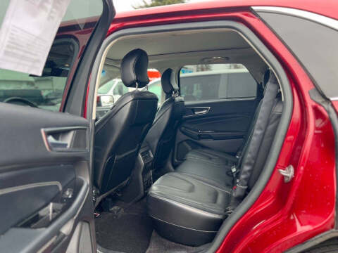 2017 Ford Edge Titanium