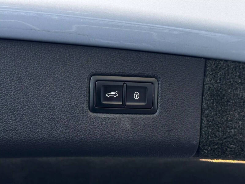 2019 Bentley Bentayga V8