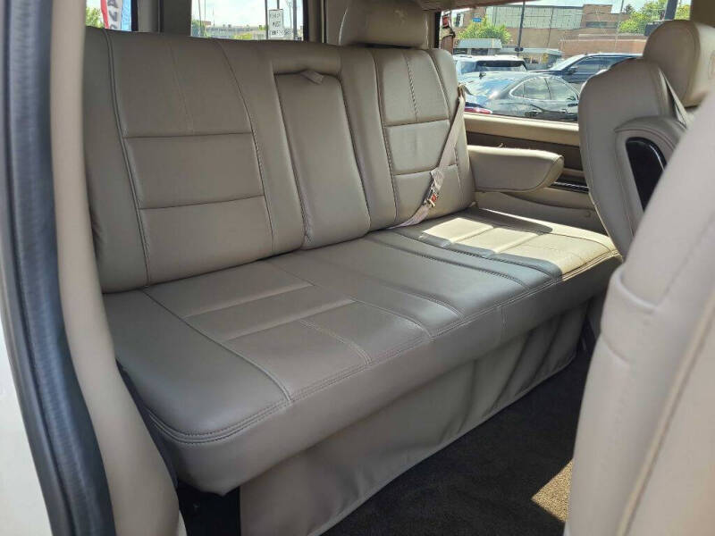 2019 GMC Savana 2500