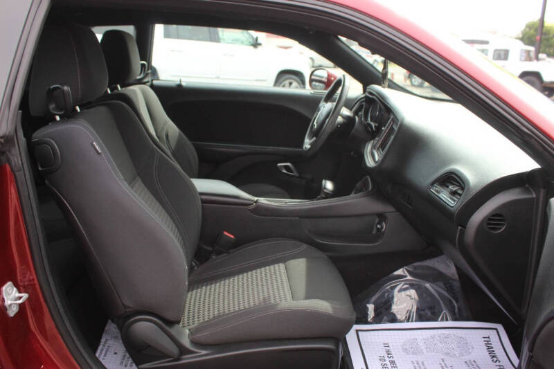 2019 Dodge Challenger SXT