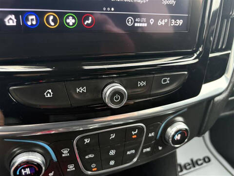 2022 Chevrolet Traverse LT Cloth