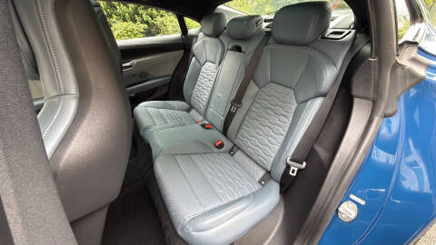 2022 Audi e-tron GT quattro Prestige