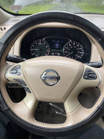 2013 Nissan Pathfinder SL
