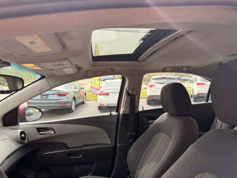 2014 Chevrolet Sonic LT Auto