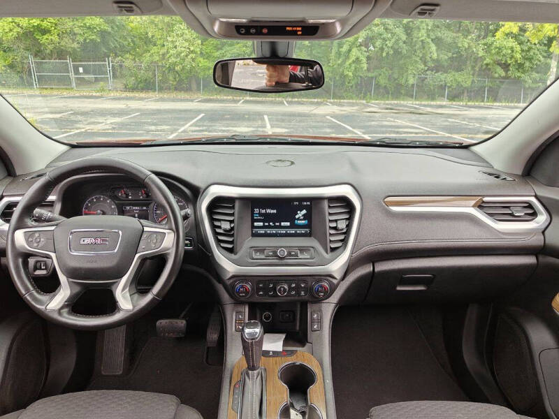 2019 GMC Acadia SLE-2