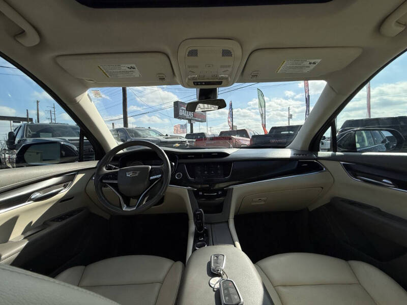 2022 Cadillac XT6 Premium Luxury