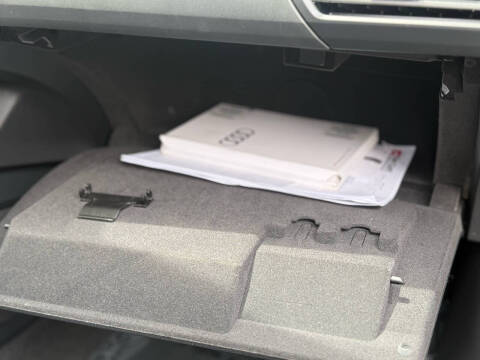 2019 Audi e-tron quattro Premium Plus