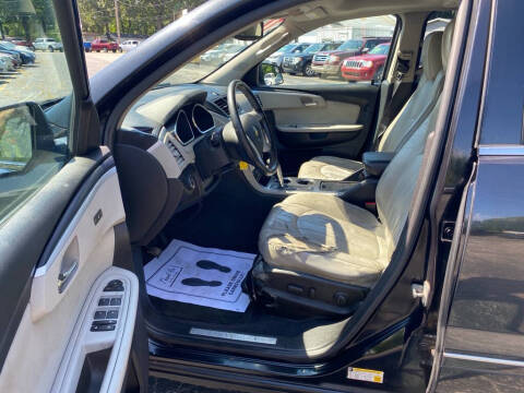 2011 Chevrolet Traverse LTZ