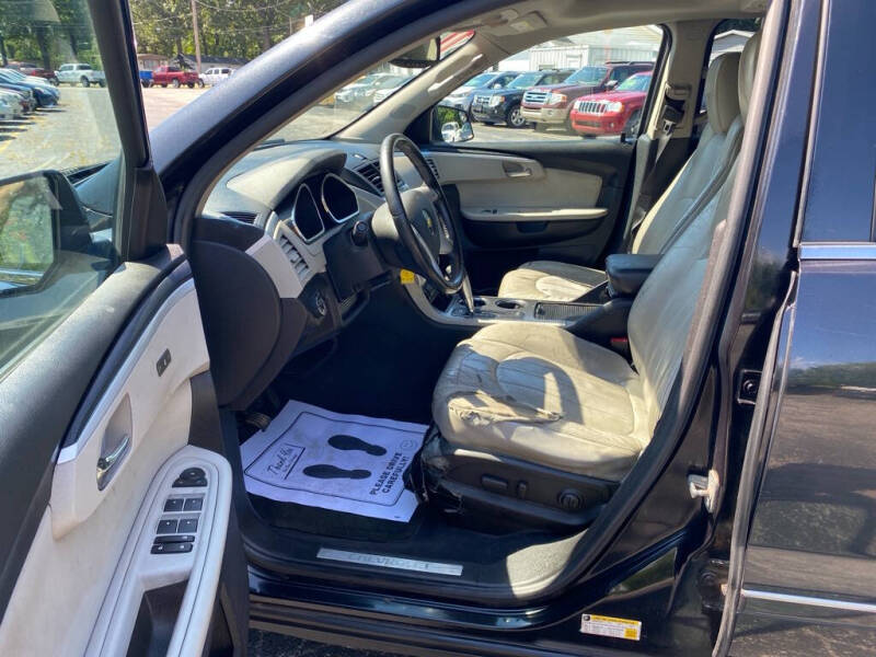 2011 Chevrolet Traverse LTZ