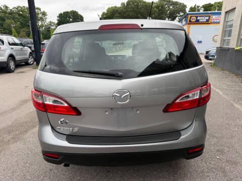 2015 Mazda MAZDA5 Sport