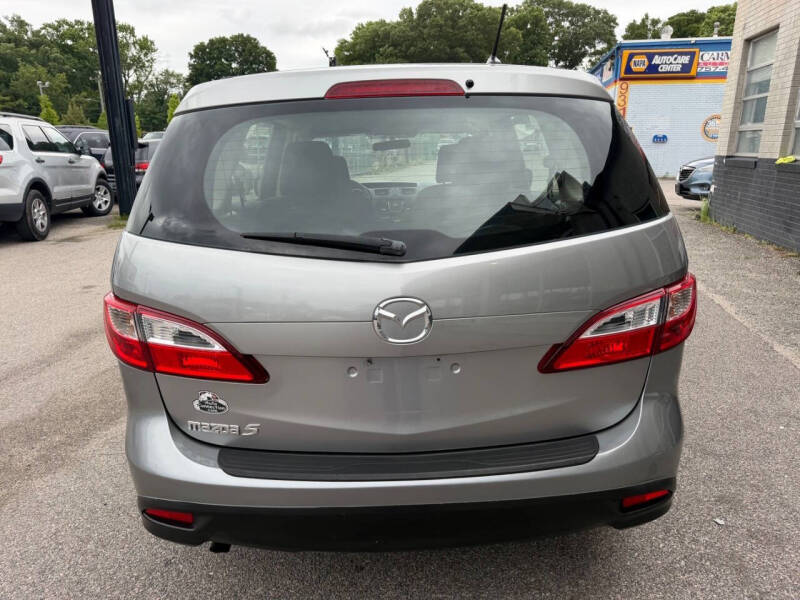 2015 Mazda MAZDA5 Sport