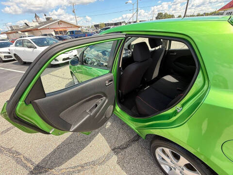 2012 Mazda MAZDA2 Touring
