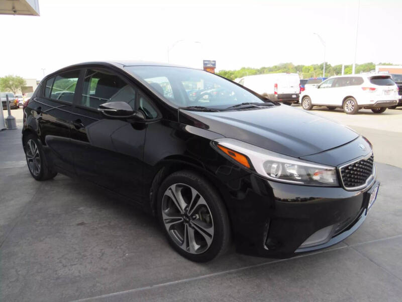 2017 Kia Forte5 LX