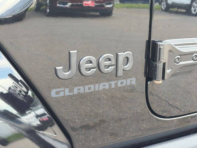 2021 Jeep Gladiator Willys