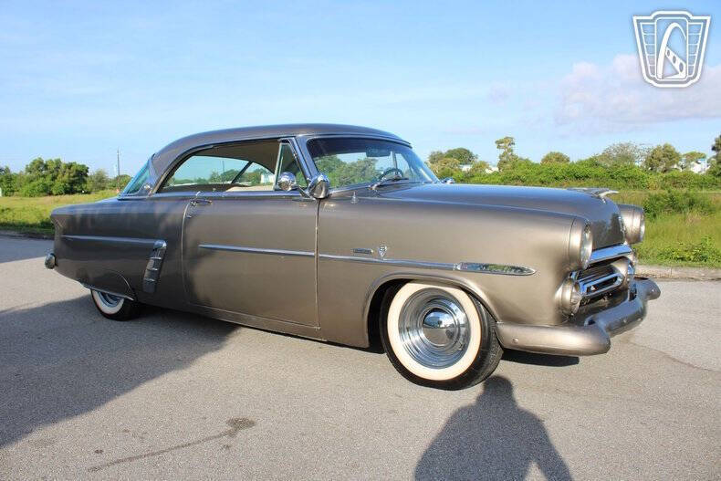 1952 Ford Crestline