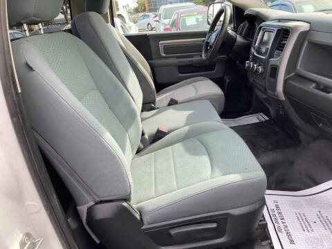 2019 RAM 1500 Classic Tradesman