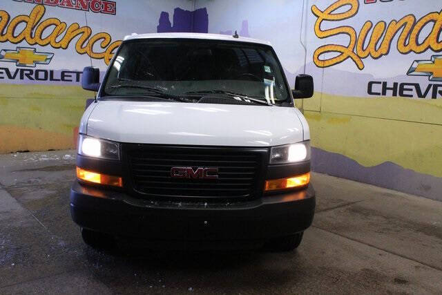 2023 GMC Savana 2500